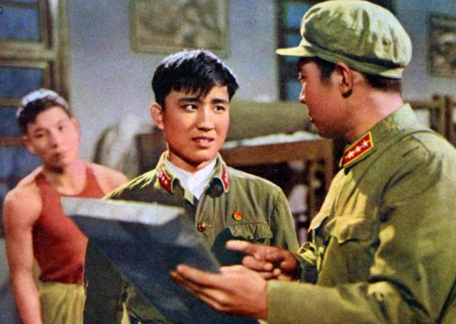 少年雷锋的演员，他57年前在电影《雷锋》中演雷锋一夜成名