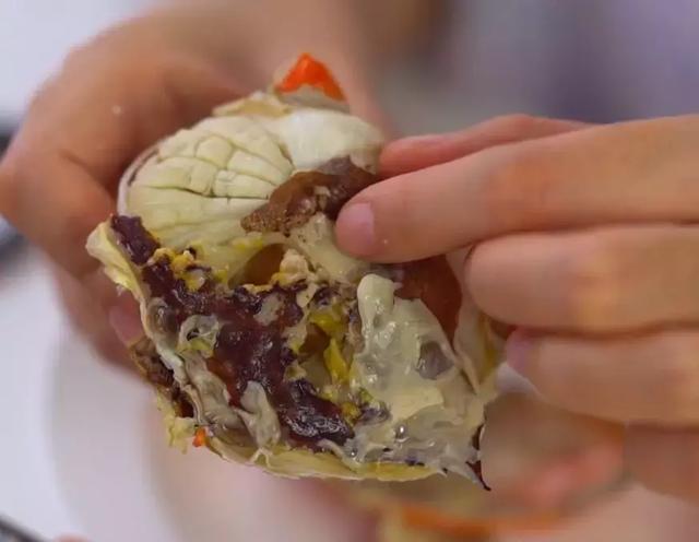 螃蟹蘸料怎么调好吃，清蒸螃蟹的蘸料怎么弄（大闸蟹吃了还想吃）