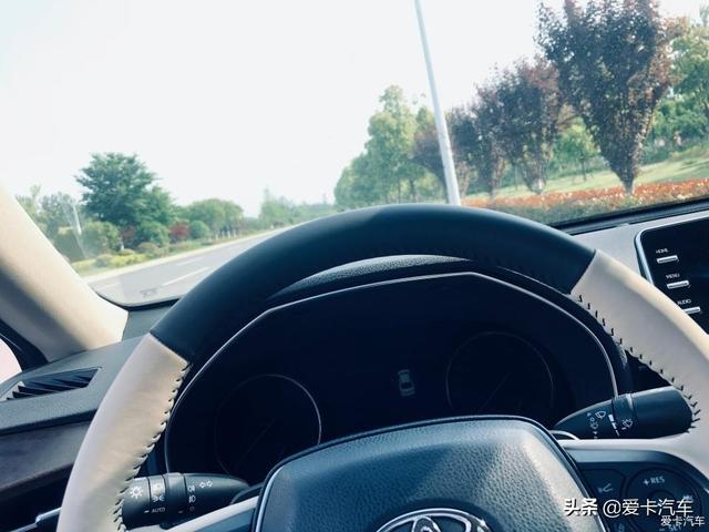 万宝龙签字笔真假鉴别方法，万宝龙签字笔真假鉴别视频（亚洲龙提车，买了就得找对象）