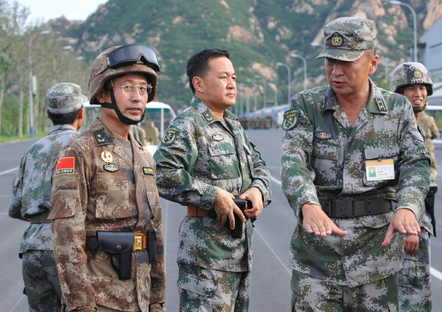 将领也仅仅是第12集团军末任政委周皖柱和第13集团军末任政委郑璇两人