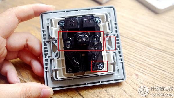 tcl国际电工（无边框开关插座拆解评测）
