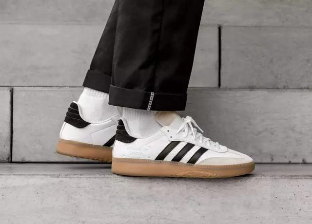 什么叫生胶鞋底，什么叫生胶鞋底胶（只要是钟情复古的）