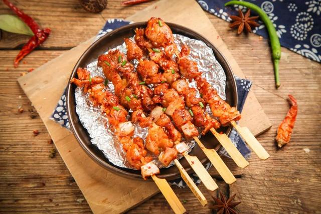 如何使用锡纸的正反两面，烧烤都会用到的一张纸