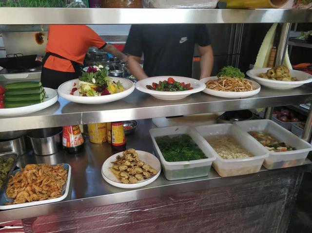 三门峡美食，三门峡美食手抄报（吃在三门峡之胡记六道菜馆）