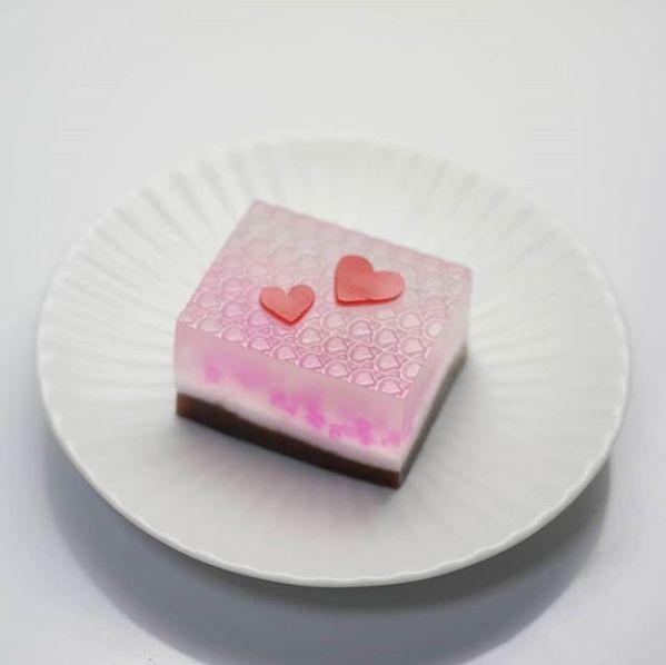 日本和果子的制作方法，日本食玩果子制作视频（日本匠人做出这么美的“和果子”）