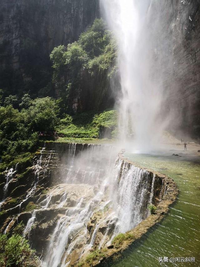 关于彩虹的诗句，关于彩虹的诗句现代诗（七律.水中彩虹<旅途感怀>）