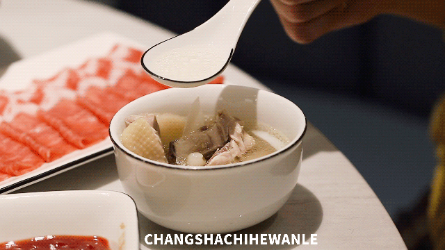 小天才z1s和z5的区别，小天才z5和z5（吃喝玩乐购5折起一网打尽）