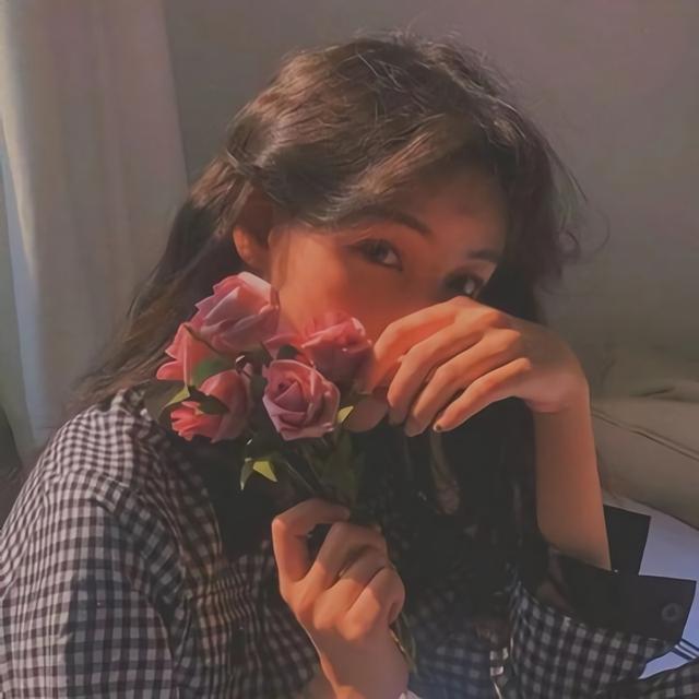 女生真人版头像，真人女生头像微信（一些甜美又有仙气的真人女生头像）