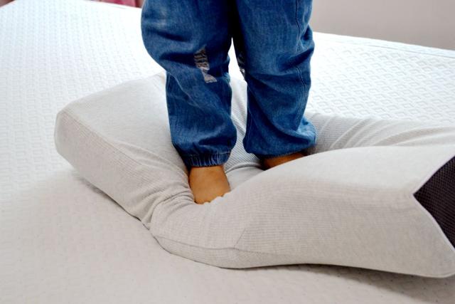 回弹棉床垫好吗，回弹棉和椰棕床垫哪个好（记忆棉床垫是最好的选择吗）
