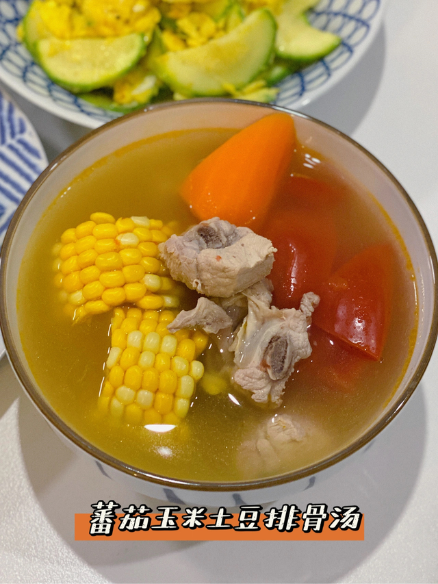 炖汤食谱大全及做法，12道美味汤食谱（超适合全家老少的煲汤食谱大全）