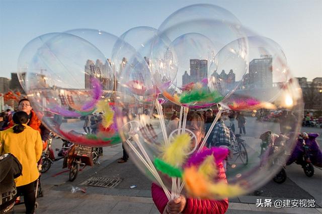 杀猪视频全过程放血，杀猪放血技巧（150多年历史的筲灌肠）