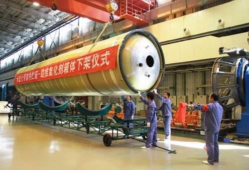 火箭构造是怎么样的，什么是火箭（航天知识丨火箭的结构与组成）