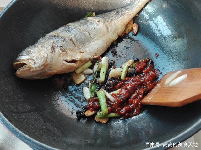 酱焖黄花鱼的正确做法，海边人的家常做法