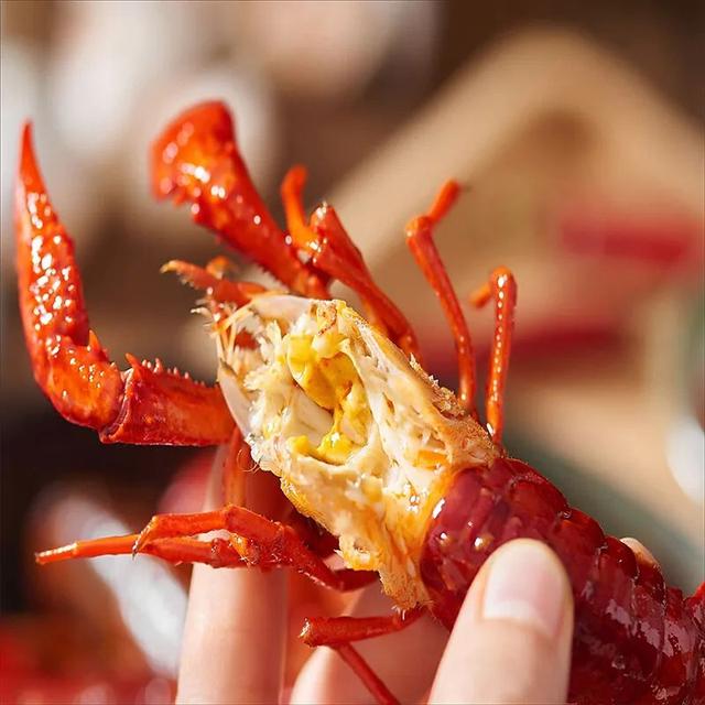 小龙虾哪里可以吃，小龙虾哪些部位可以吃（中国人吃小龙虾地图）