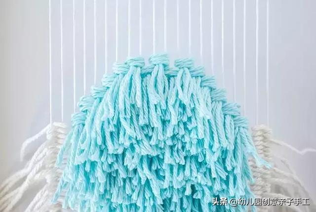 创意书签制作方法，阅读书签制作（毛线创意手工-杯垫、书签和挂饰）