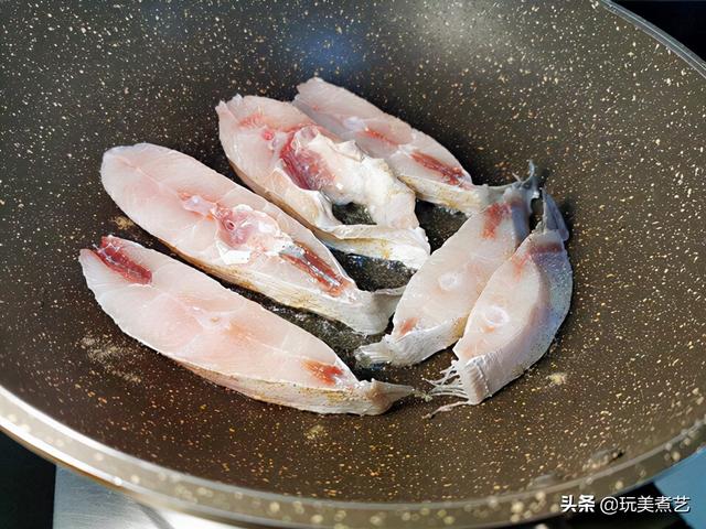 它的蛋白質含量非凡高,每100克魚肉就含1,92克的蛋白質,其他營養成分