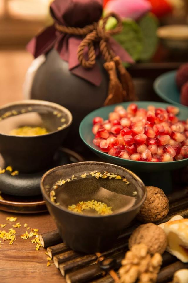 哪里的黄酒比较有名，最新白酒排行榜前十名（为什么佼佼者偏是绍兴酒）