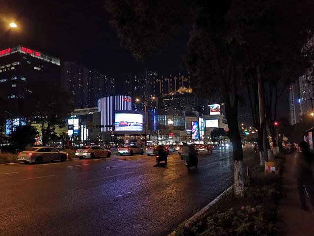 人与狗的区别，人与狗的区别笑话（人与狗，是有区别的）