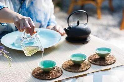 猴魁茶的功效和作用，猴魁茶叶的功效与作用（七大茶类的特点和功效介绍）