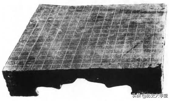 围棋谁先走（“黑先白后”还是“白先黑后”）