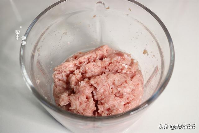玉米水饺馅的做法，玉米瘦肉饺子的家常做法（我做了玉米馅的）