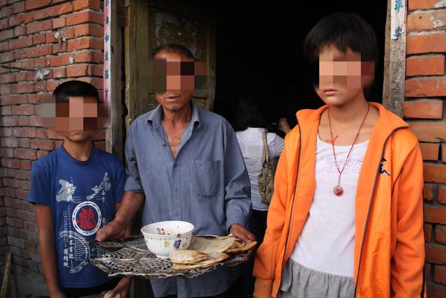 白眼狼什么意思，白眼狼是什么意思（为什么“底层家庭”的父母）