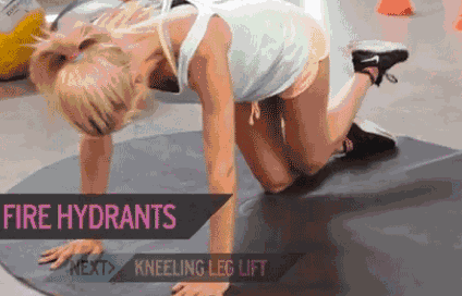 1个下蹲动作 提臀又瘦腿 即学即会，1个下蹲动作（把臀练翘腿练细）