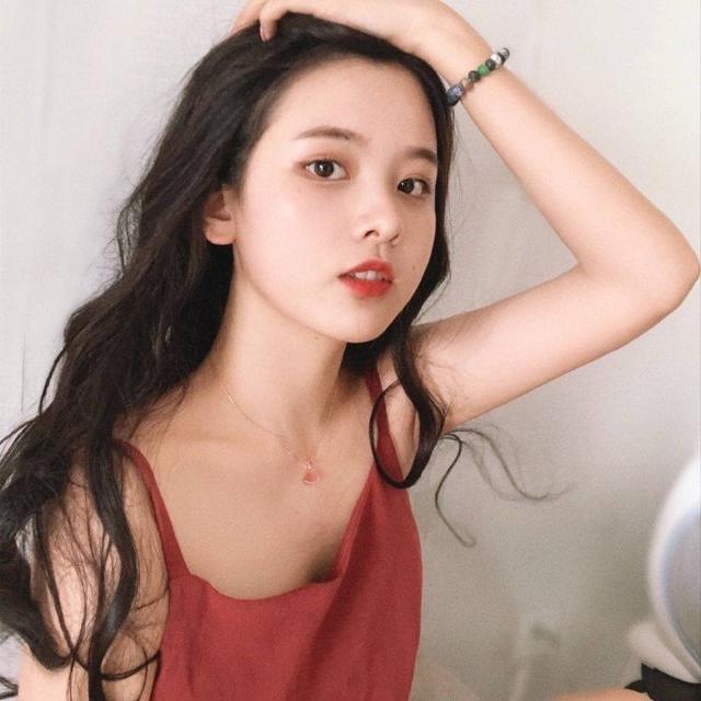 女生真人版头像，真人女生头像微信（一些甜美又有仙气的真人女生头像）