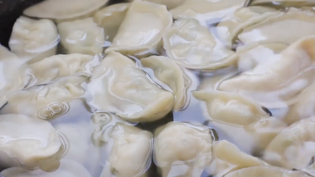 圖片[7]-【冬瓜餃子】做法步驟圖 比純肉餡吃著還香 老公隔天就想吃-起舞食譜網