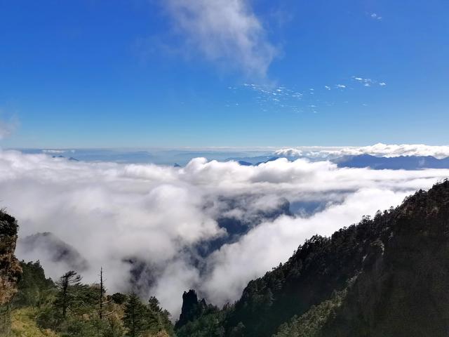 神农架旅游攻略，神农架二日游路线（神农架景区旅游攻略）