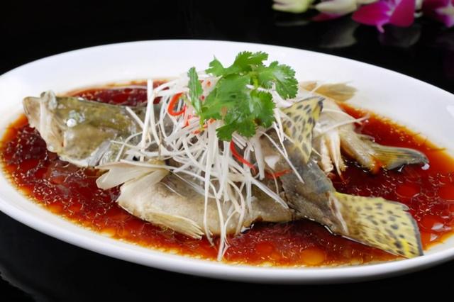 减肥晚饭吃什么，减肥晚饭吃什么主食（晚上是减肥“黄金期”）