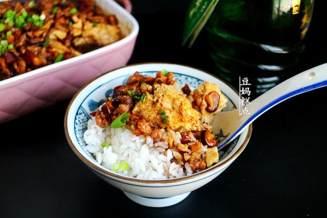 鸡蛋豆腐怎么蒸，水豆腐怎么煎（豆腐和鸡蛋一起蒸）