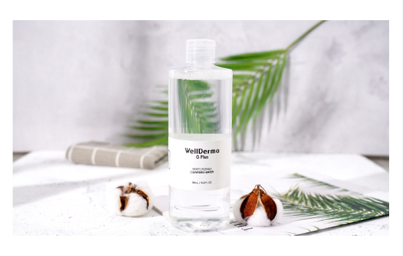 卡粉是什么原因引起的，底妆卡粉是什么原因造成的（其实是卸妆和补水不到位惹的祸）