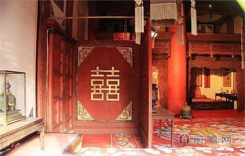 乾清宫和坤宁宫中间是什么宫，乾清宫与坤宁宫,中间的是什么（探寻北京老建筑）