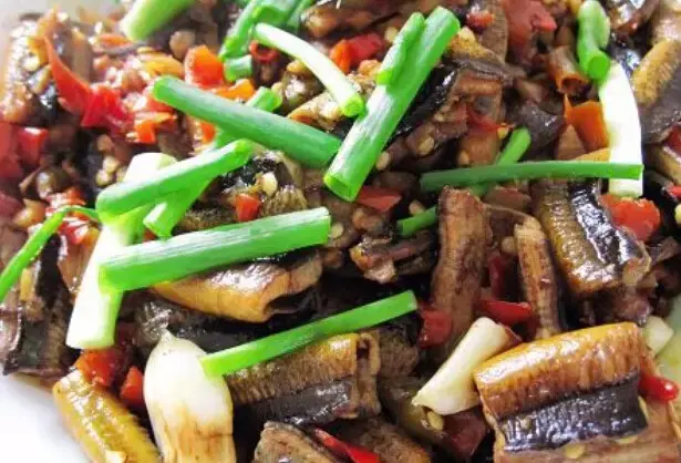 黄鳝的做法大全，黄鱼做法视频（黄鳝做法大全家常做法）