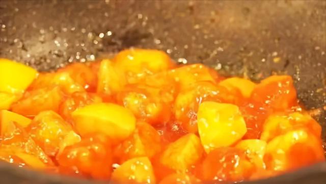 菠萝怎么吃好吃，菠萝怎么吃好吃点（健脾胃、固元气）