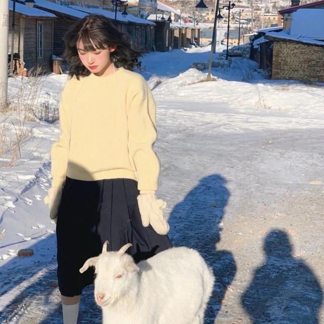 动漫女生头像   今天天气很好适合打打闹闹微信，动漫女生头像   今天天气很好适合打打闹闹，更适合亲亲抱抱（女生：可以获得漂亮并且温柔）