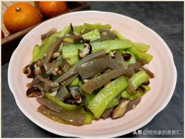 魔芋豆腐的做法，鲜魔芋豆腐详细制作方法（它是天然“燃脂菜”）