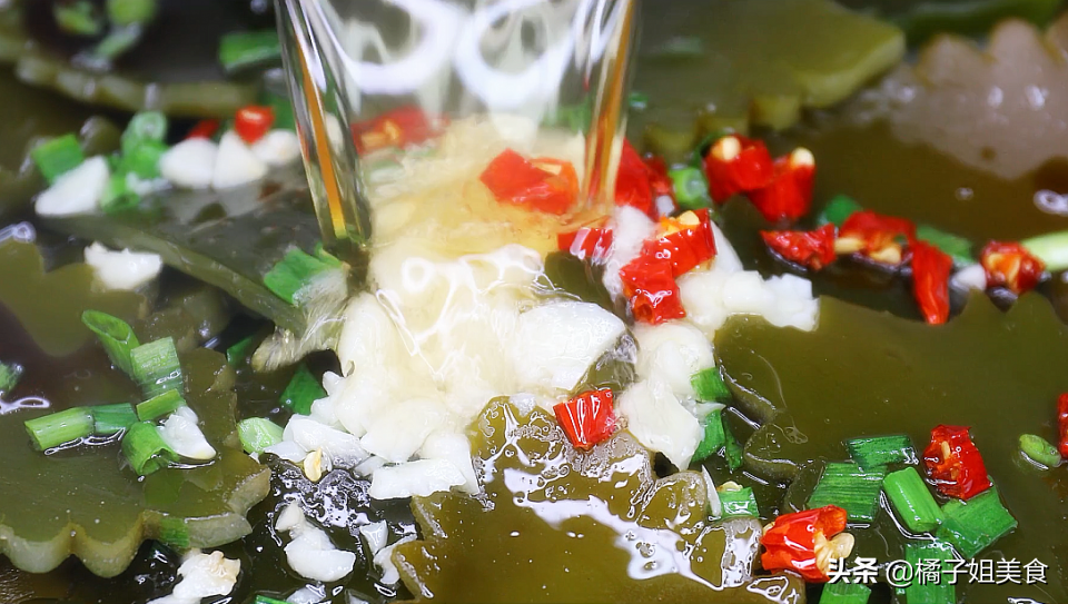 圖片[5]-4步香辣涼拌海帶做法 下飯菜開胃解膩 營養又下酒-起舞食譜網