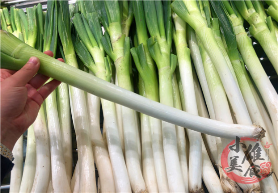 怎么保存大葱，大葱怎么存放时间长（保存三个月都还新鲜）