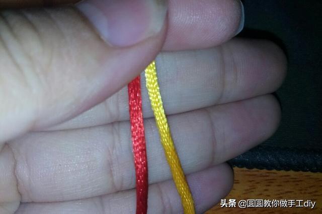 金刚结手链编法图解，金刚结编手链的方法图解教程（金刚结手链编法）