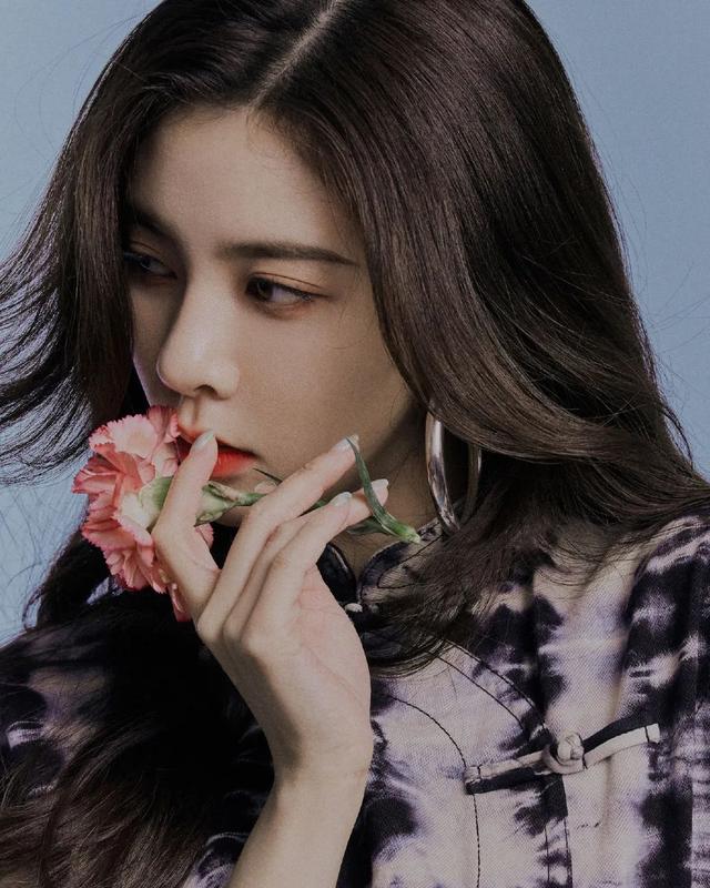 奶油滤镜/可爱/甜美/表情包/欧美/妆容，微信头像，奶油滤镜/可爱/甜美/表情包/欧美/妆容（时髦显白，拿图去做）