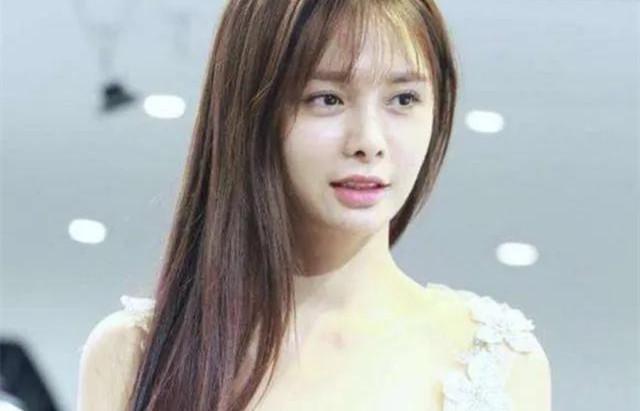女生化妆前后区别有多大，女生化妆前后区别有多大图片（与普通人只有一个“后期”的差距）