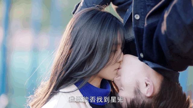 恶魔在身边强吻戏，推荐几部浪漫爱情偶像剧（国产剧花式吻戏智商在哪）