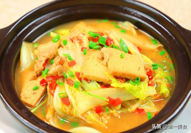 清炖豆腐的做法，清炖白豆腐汤（白菜炖豆腐汤怎么做才好喝）