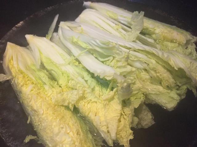 腌制酸菜的配方及步骤，奶奶用了40年的腌酸菜秘方