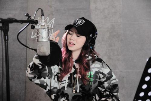 桃花诺歌词，邓紫棋桃花诺歌词（邓紫棋深情演绎唯美古风曲）