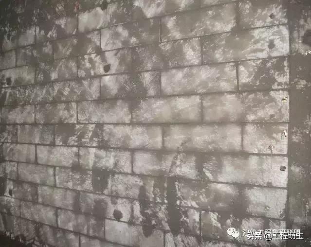 分格缝有哪些设置及做法,分格缝的设置要求及盖缝方法是什么(施工流程及工艺要点解读) 分格缝有哪些设置及做法,分格缝的设置要求及盖缝方法是什么(施工流程及工艺要点解读)