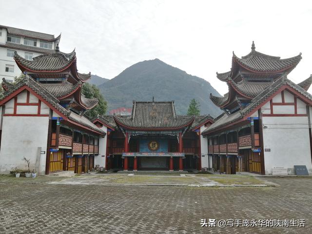 蔡伦墓张骞墓均位于哪里，武侯墓蔡伦墓张骞墓均位于什么地方（我游览陕甘100处古迹）