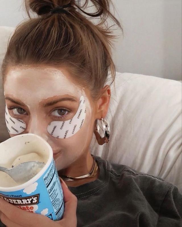 女御/风格/人都有各自的耿耿于怀，微信头像，女御/风格/人都有各自的耿耿于怀（优质欧美女头像）